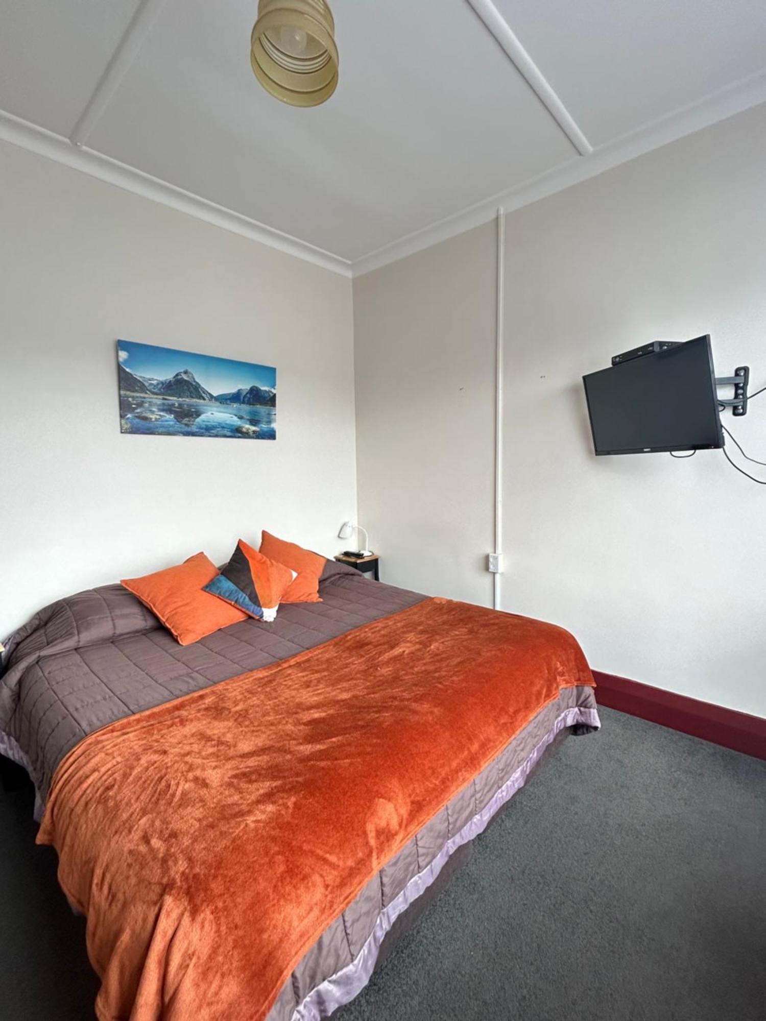 Beaumont Hotel And Holiday Park Lawrence Exterior foto